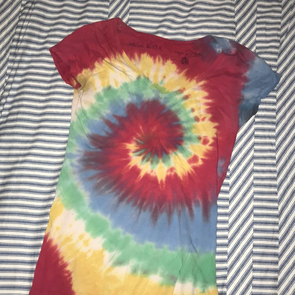 Rainbow tie dye tee